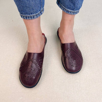 Xshoeey Casual All-match Hollow Slippers