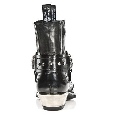 New Men's Ankle Boots With Embroidered Chunky Heel