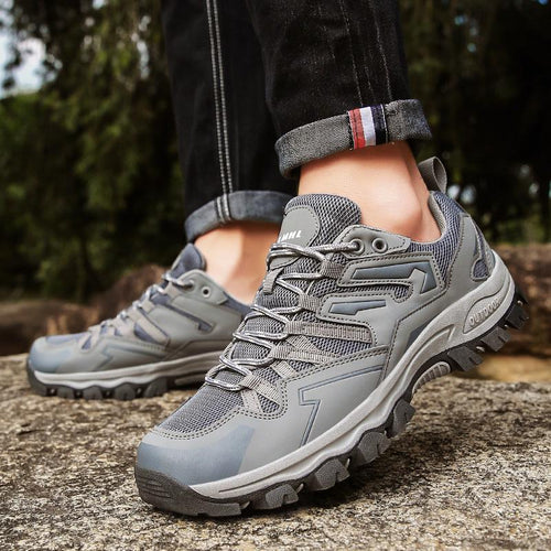 2022 New breathable sneakers