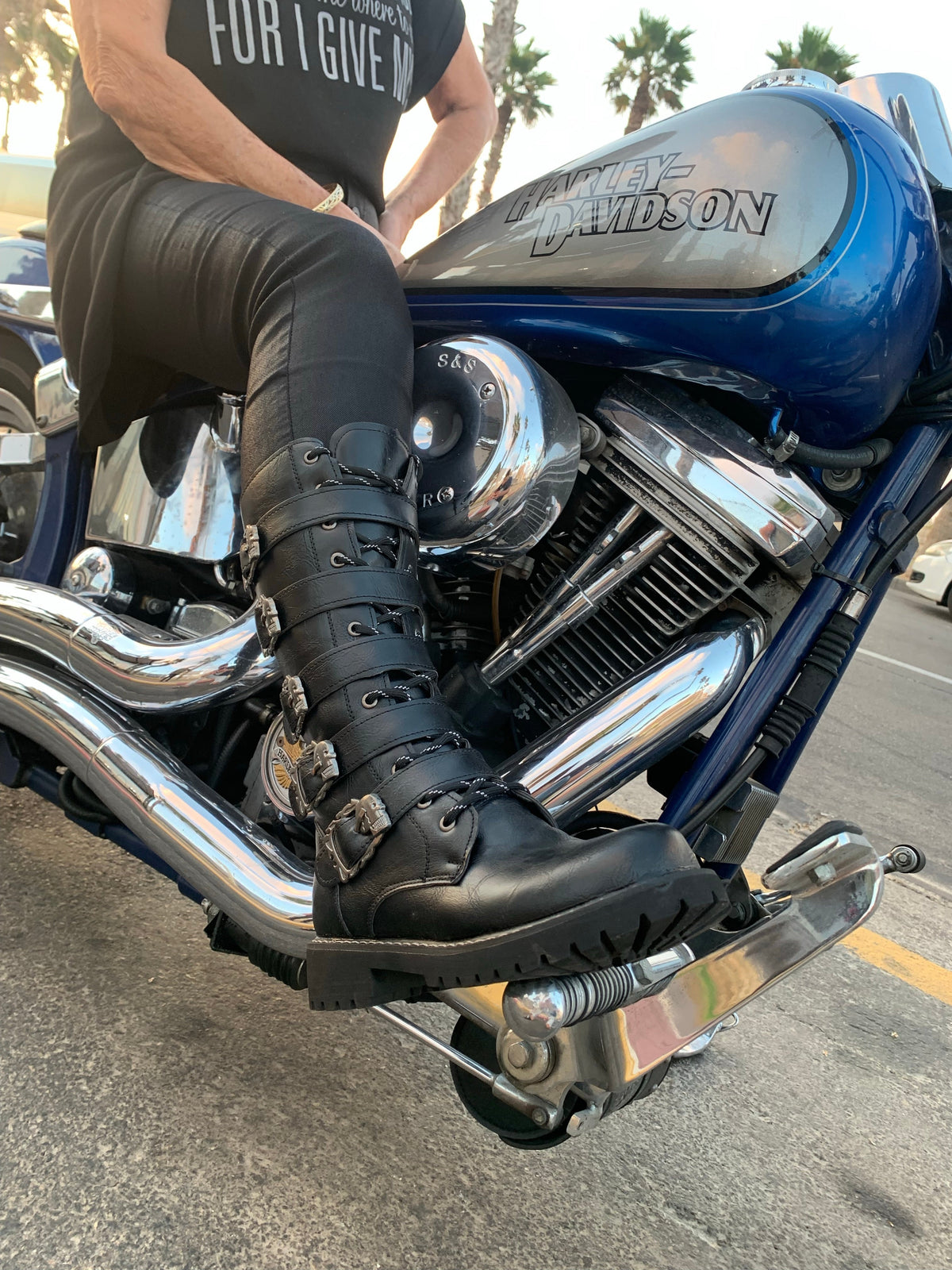 NEW Skull Buckle Boots